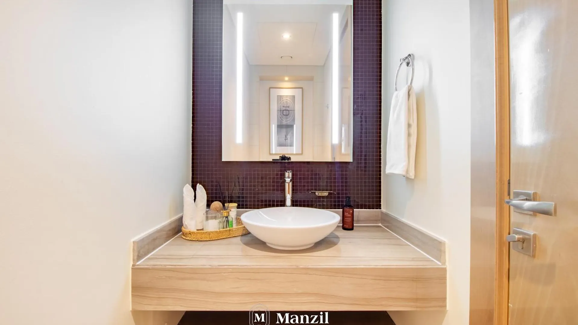 Luxury 1Br Apartment In Paramount Top-Floor Retreat Dubaj Egyesült Arab Emírségek